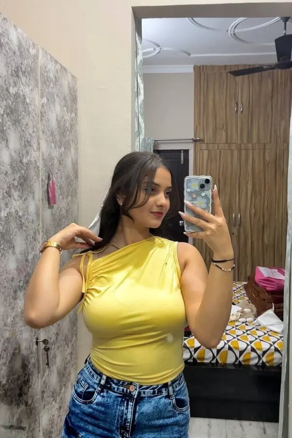 Bhavya – Elite escort in Manesar